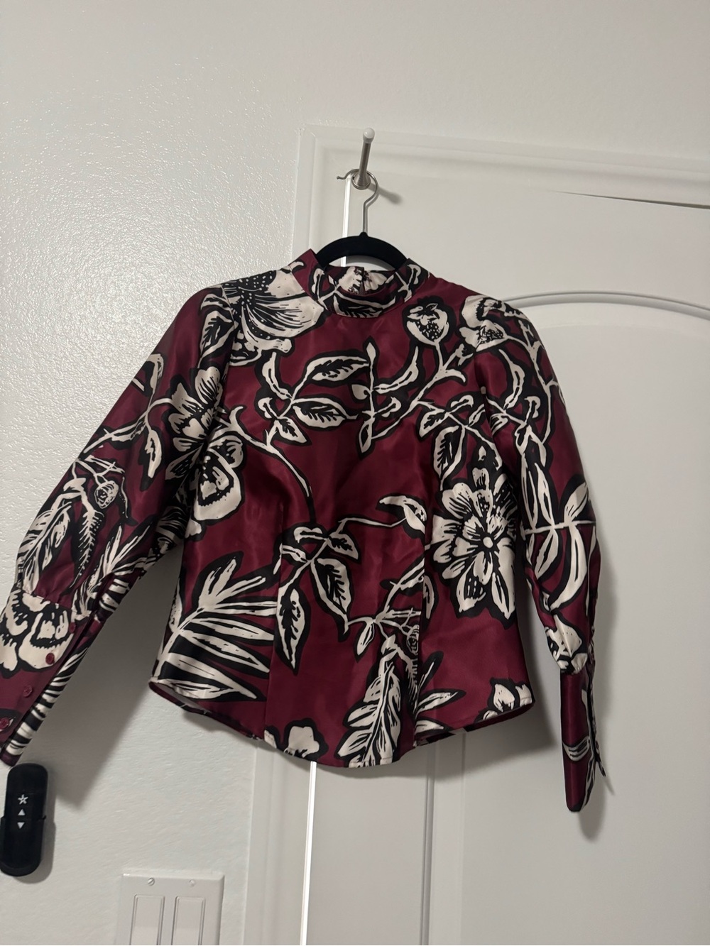 Mock Neck Floral Print Blouse in Burgundy